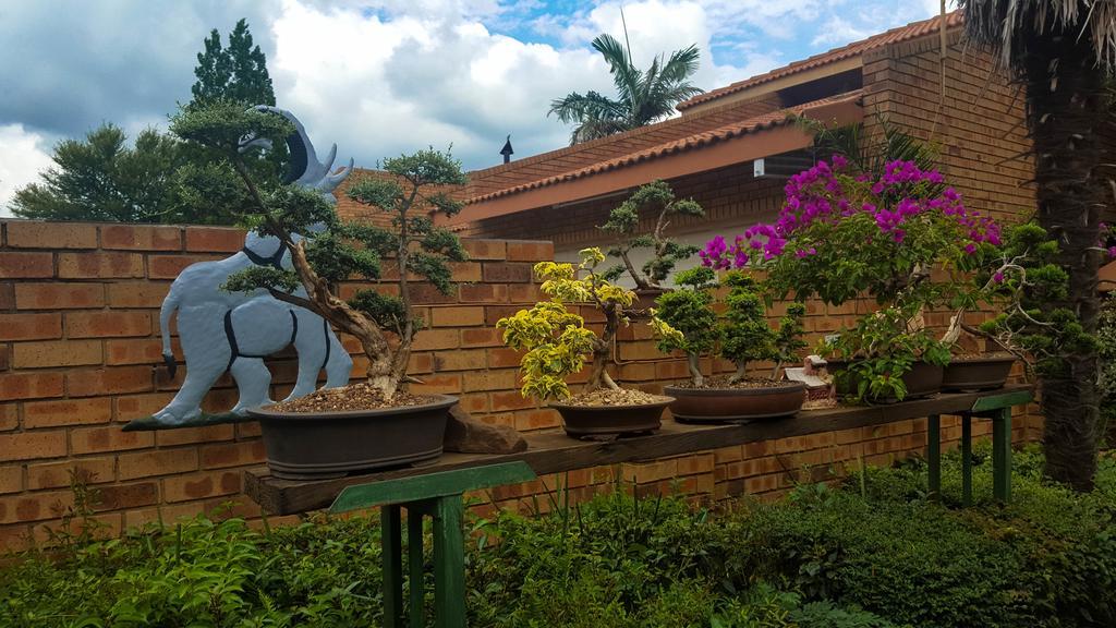 Aark Guest Lodge Vanderbijlpark Exterior foto